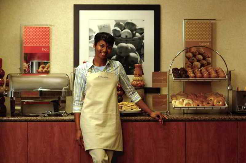 Hampton Inn Anderson/Alliance Business Park Restaurant billede